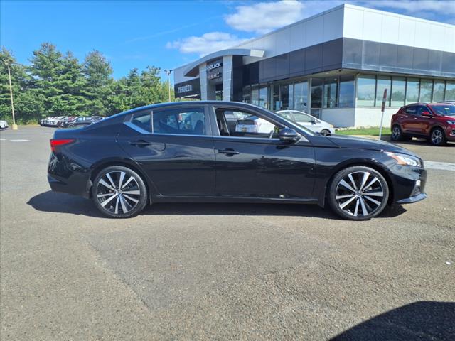 2022 Nissan Altima 2.0 SR