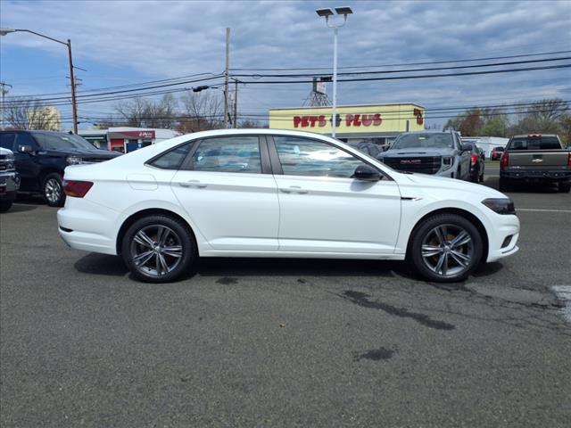 2019 Volkswagen Jetta R-Line