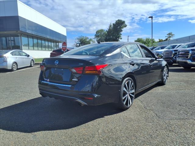 2022 Nissan Altima 2.0 SR