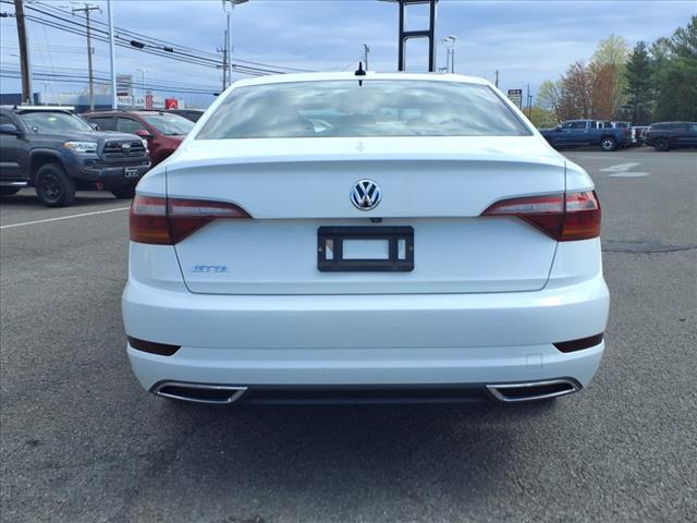 2019 Volkswagen Jetta R-Line