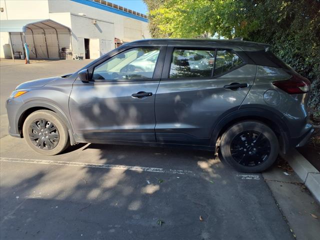2021 Nissan Kicks S