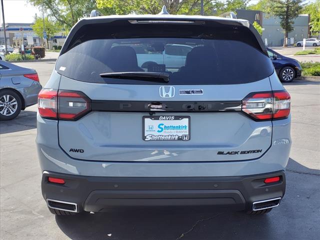2025 Honda Pilot Black Edition