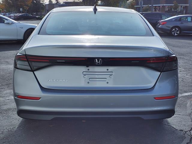 2025 Honda Accord SE