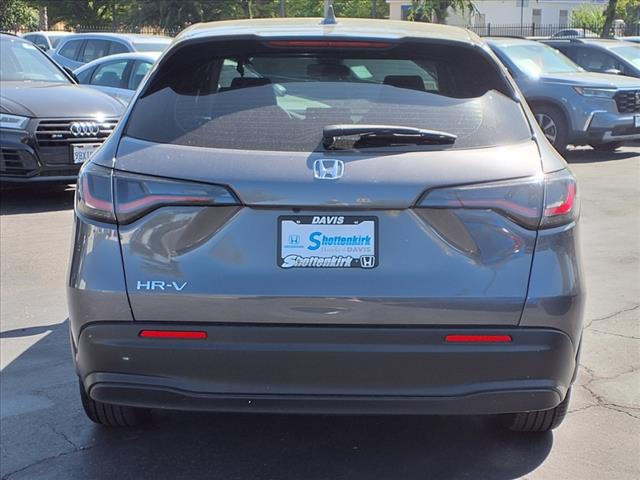 2025 Honda HR-V LX
