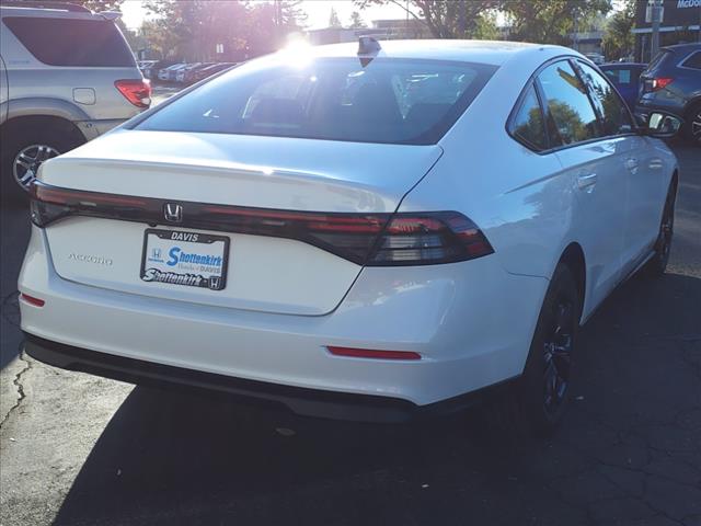 2025 Honda Accord SE