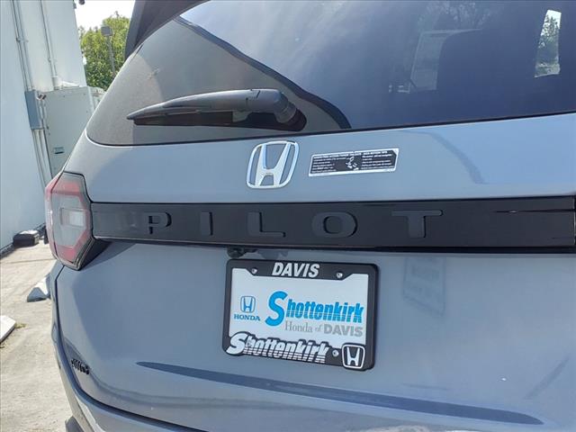 2025 Honda Pilot Black Edition