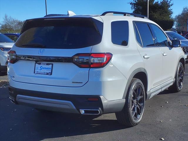 2025 Honda Pilot Touring+