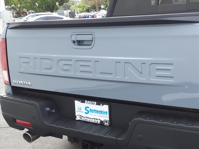 2025 Honda Ridgeline Black Edition
