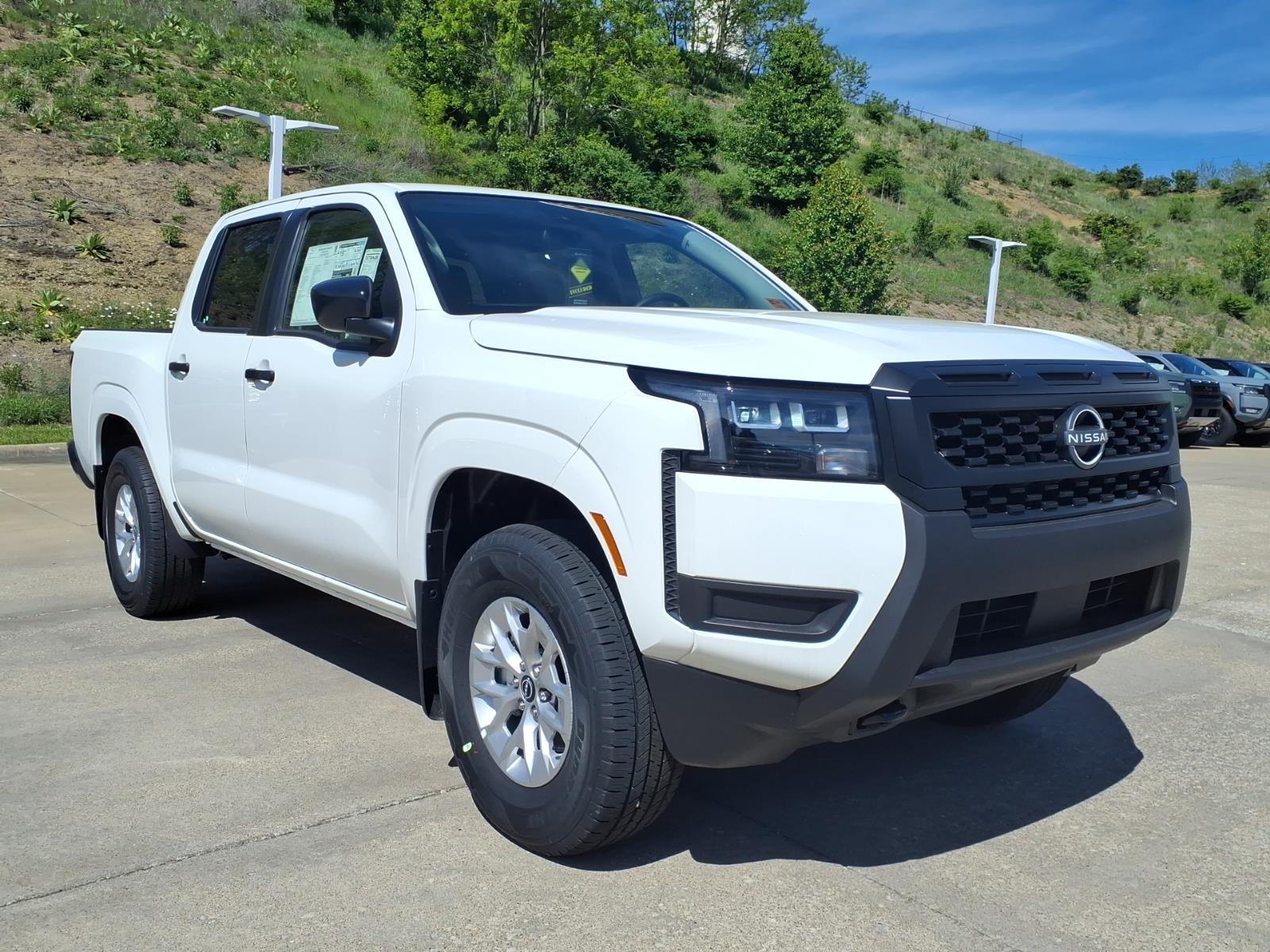 2026 Nissan Frontier S Crew Cab 4x4's photo