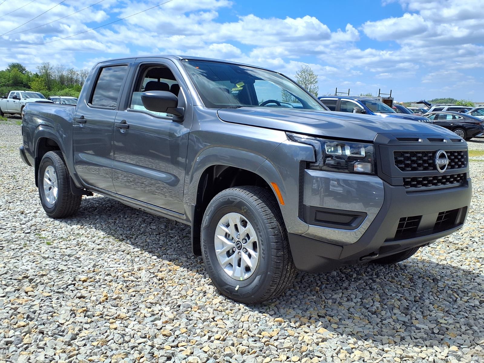 2026 Nissan Frontier S Crew Cab 4x4's photo