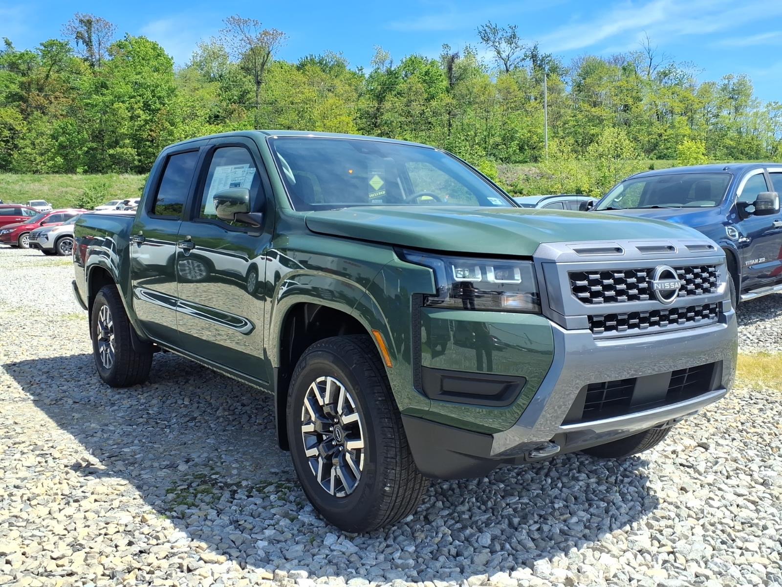 2026 Nissan Frontier SV Crew Cab 4X4 SWB's photo