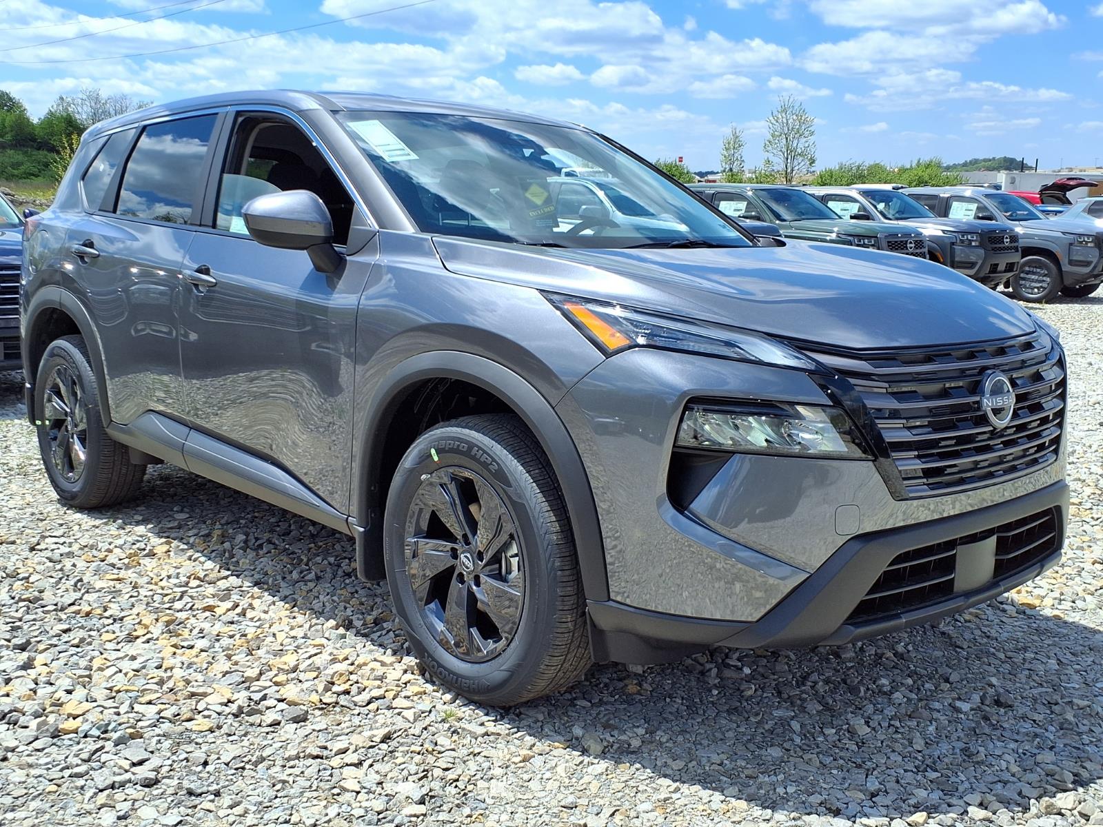 2026 Nissan Rogue SV AWD's photo