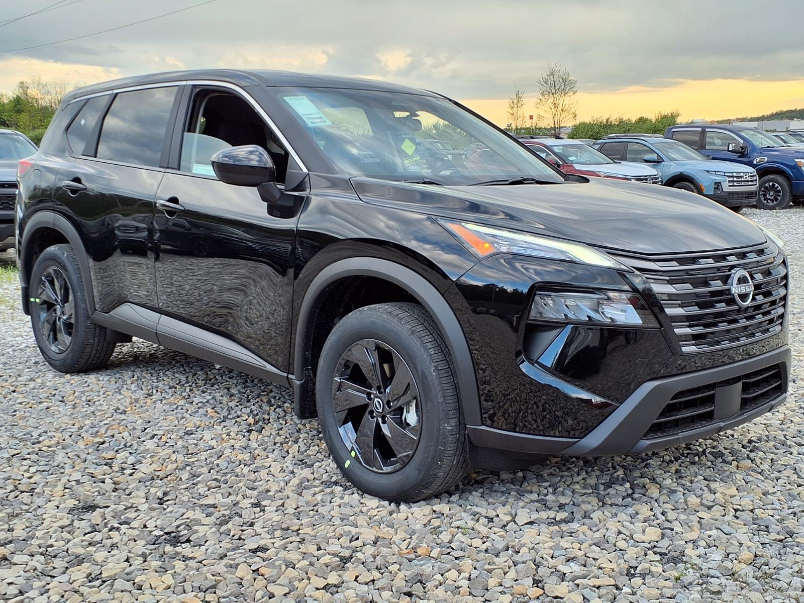 2026 Nissan Rogue SV AWD's photo