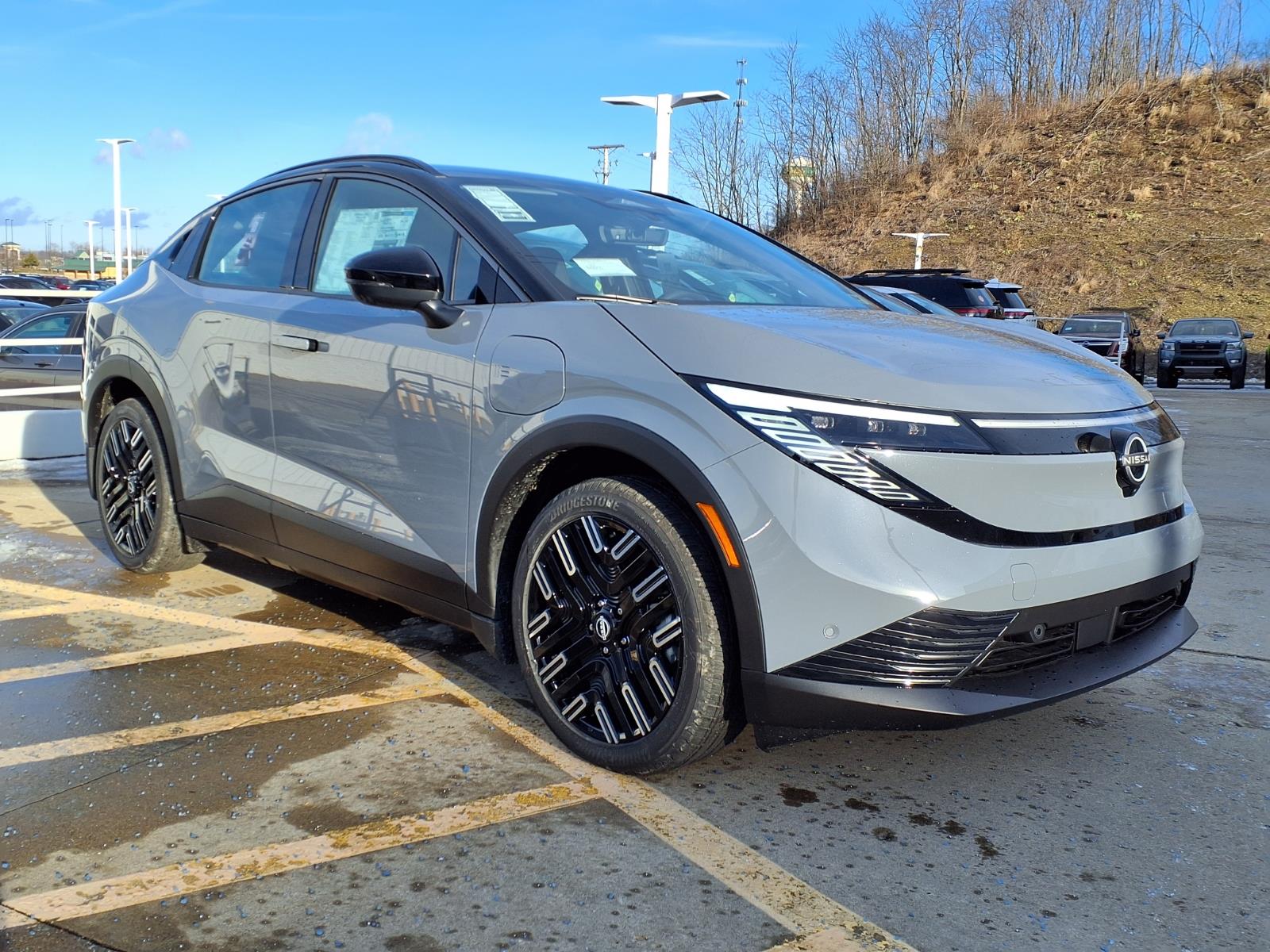 2026 Nissan Leaf Platinum+'s photo