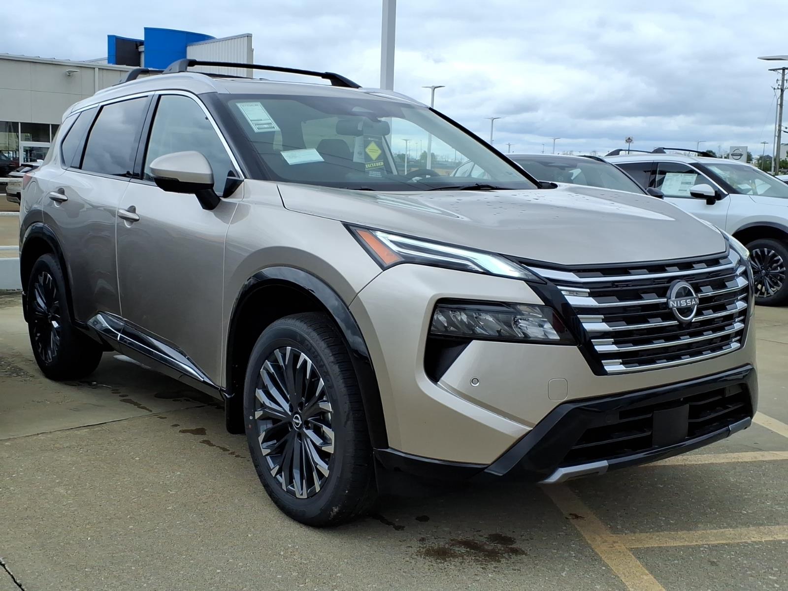 2026 Nissan Rogue Platinum AWD's photo
