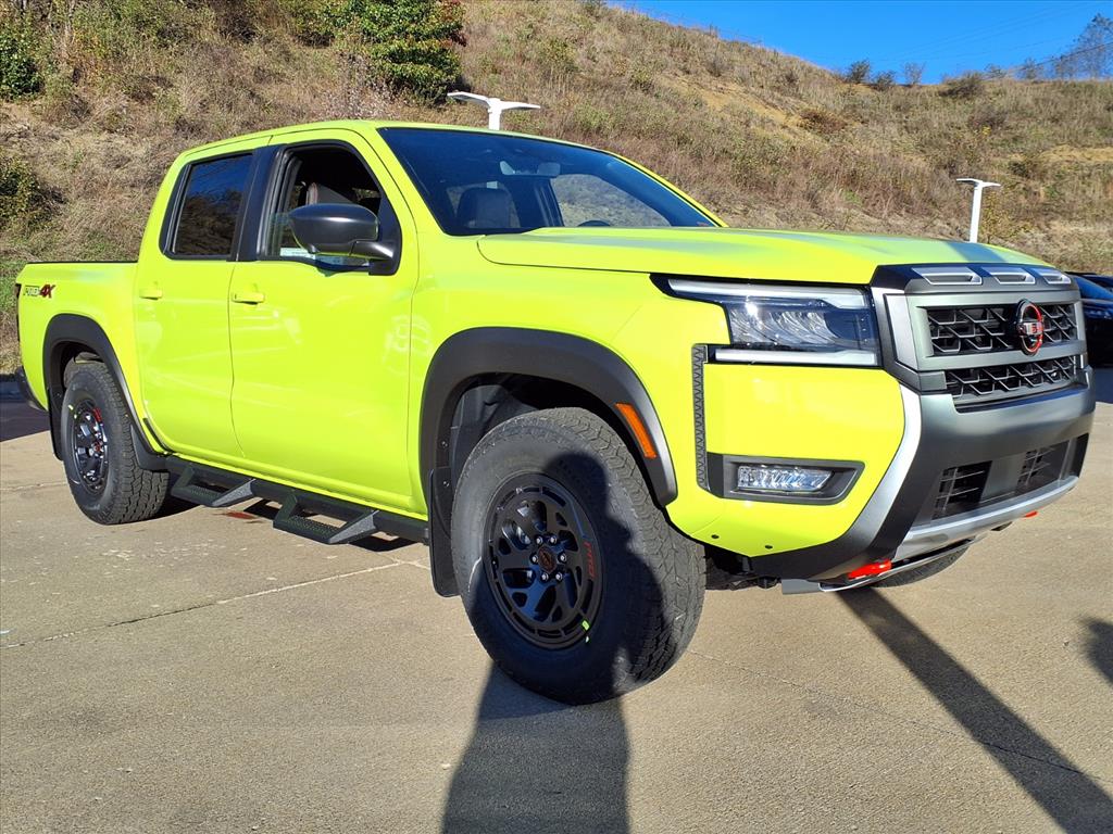 2026 Nissan Frontier PRO-4X's photo