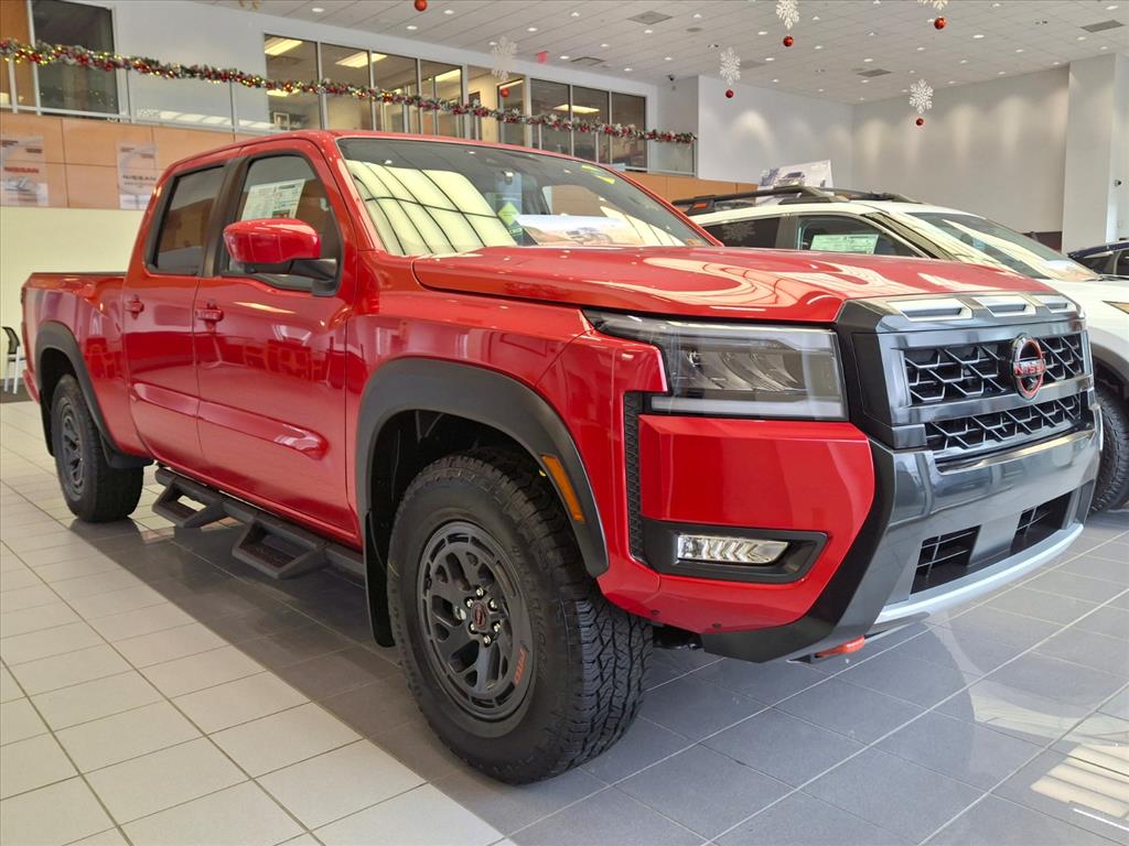 2026 Nissan Frontier PRO-4X's photo