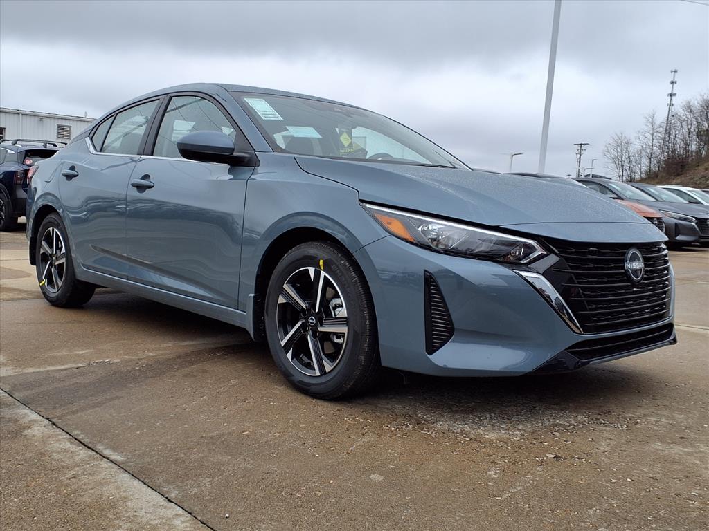 2025 Nissan Sentra SV's photo