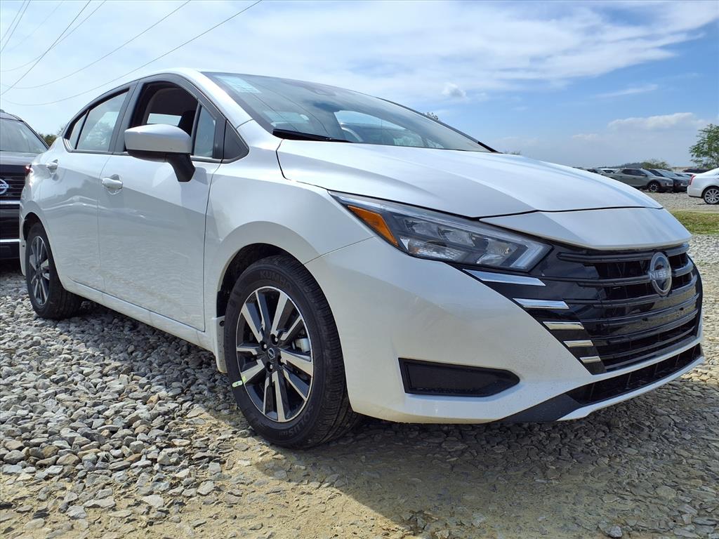 2025 Nissan Versa Sedan SV's photo