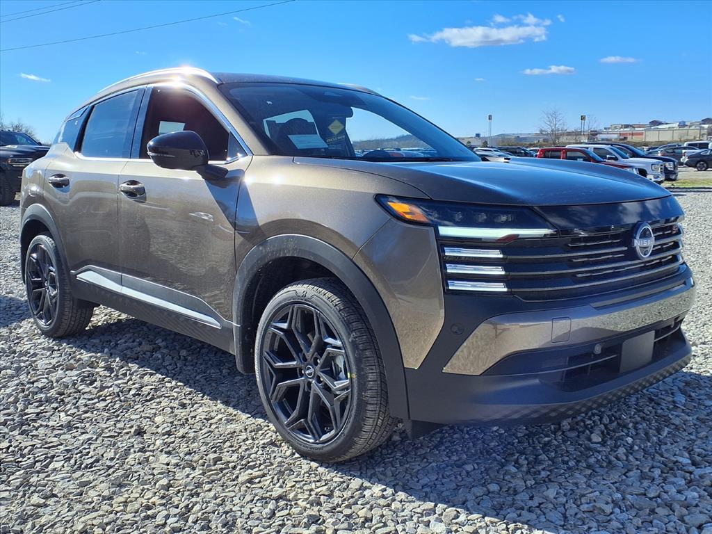 2026 Nissan KICKS SR AWD's photo