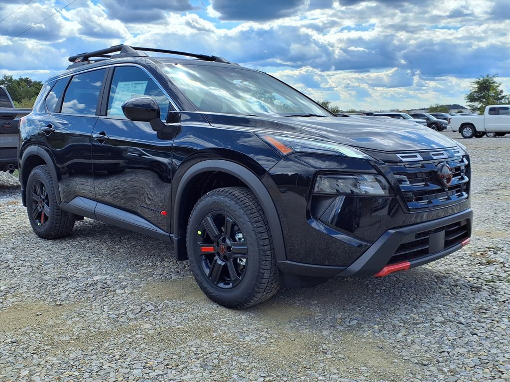 2026 Nissan Rogue Rock Creek's photo