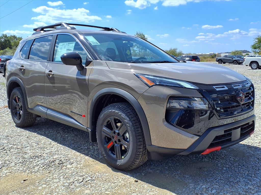 2026 Nissan Rogue Rock Creek's photo