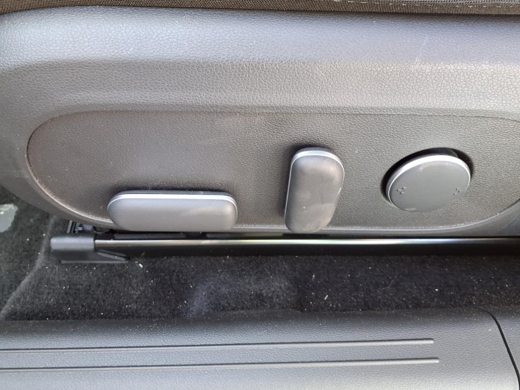 Image of 2025 Hyundai IONIQ 6