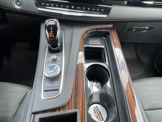 2023 Cadillac Escalade ESV Premium Luxury