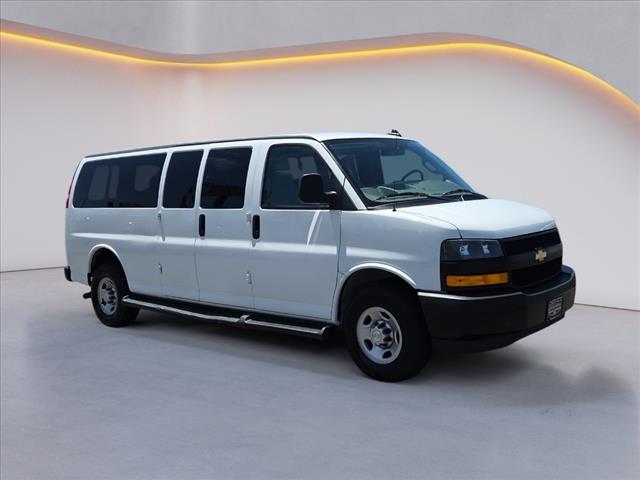 2022 Chevrolet Express LS 3500