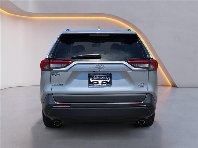 2020 Toyota RAV4 XLE Premium