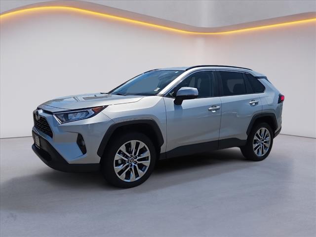 2020 Toyota RAV4 XLE Premium