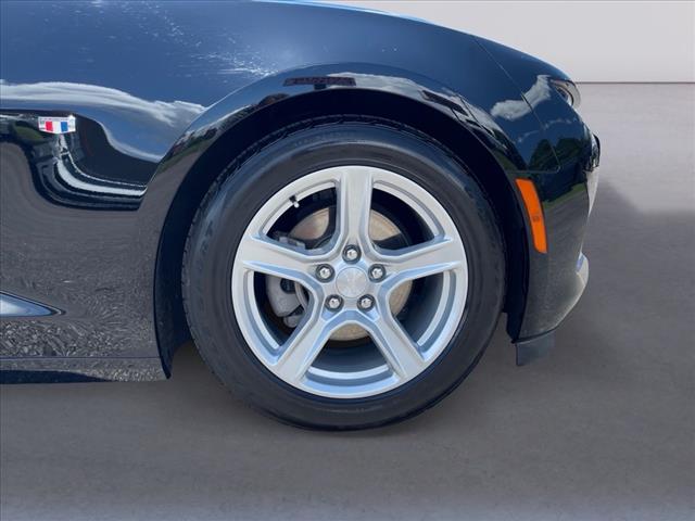 2021 Chevrolet Camaro 2DR CPE 1LT