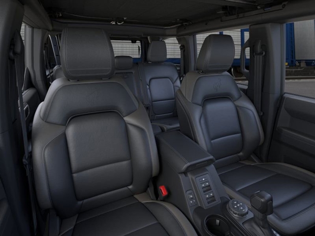 2025 Ford Bronco Outer Banks:59920