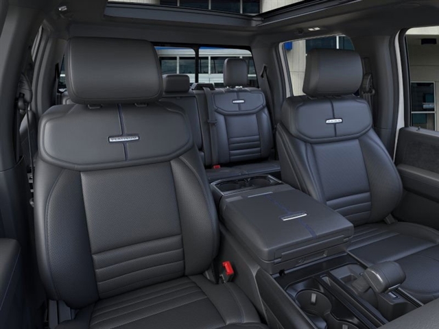 2025 Ford F-150 Platinum:59400