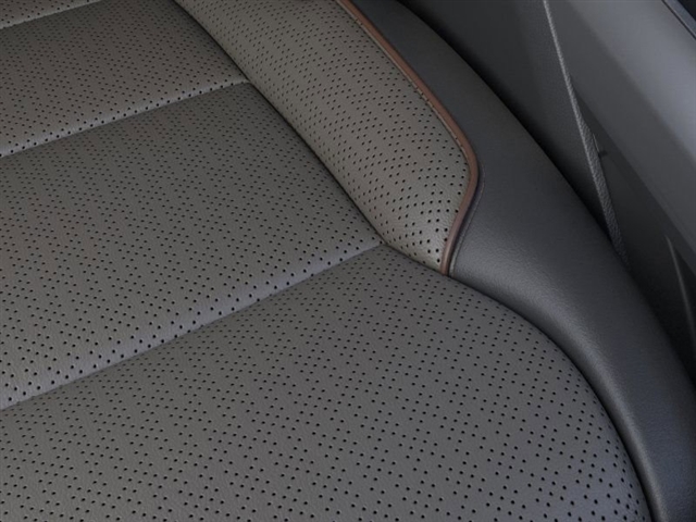 2025 Ford F-150 Lariat:57330