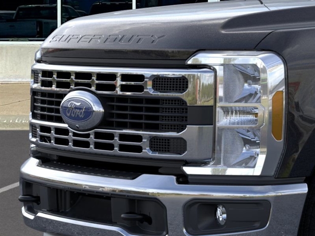 2026 Ford F-250 Super Duty XLT:57870