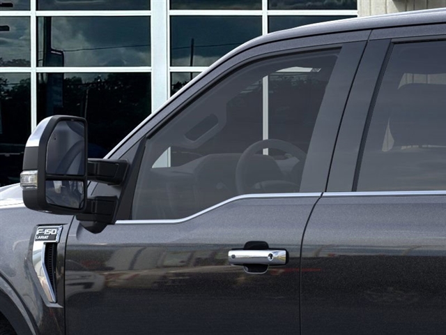 2025 Ford F-150 Lariat:57940