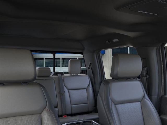 2025 Ford F-150 Lariat:571120