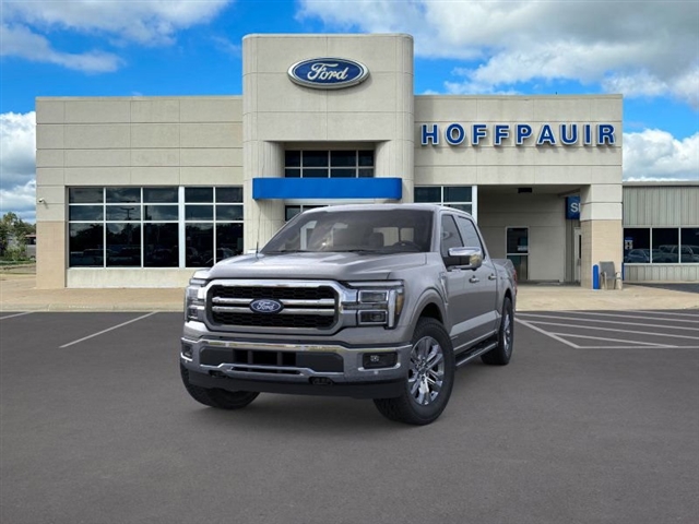 2025 Ford F-150 Lariat:571120