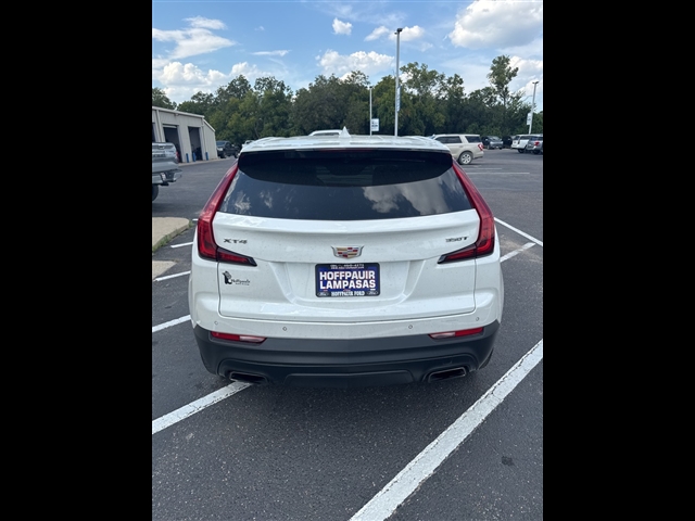 2022 Cadillac XT4 Luxury:90051
