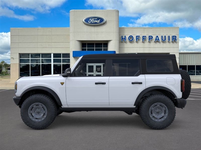 2024 Ford Bronco Badlands:55050