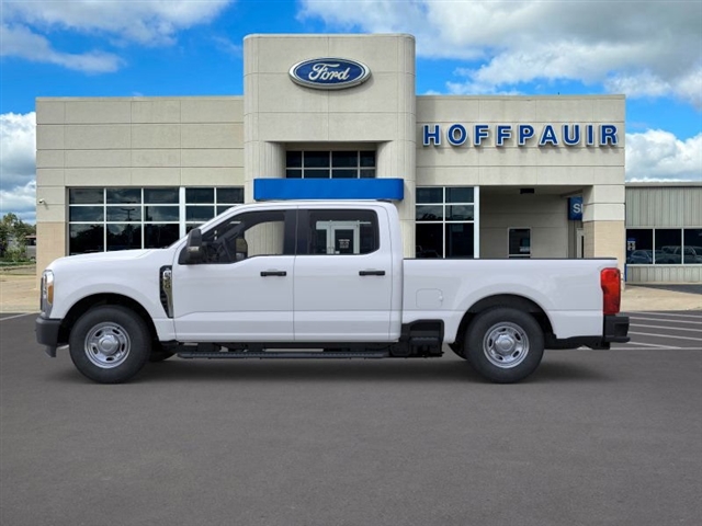 2026 Ford F-350 Super Duty XL:58900