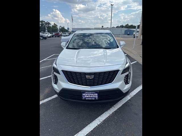 2022 Cadillac XT4 Luxury:90051