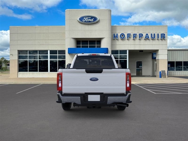 2026 Ford F-350 Super Duty XL:57890