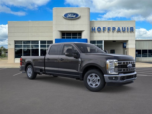 2026 Ford F-250 Super Duty XLT:57870