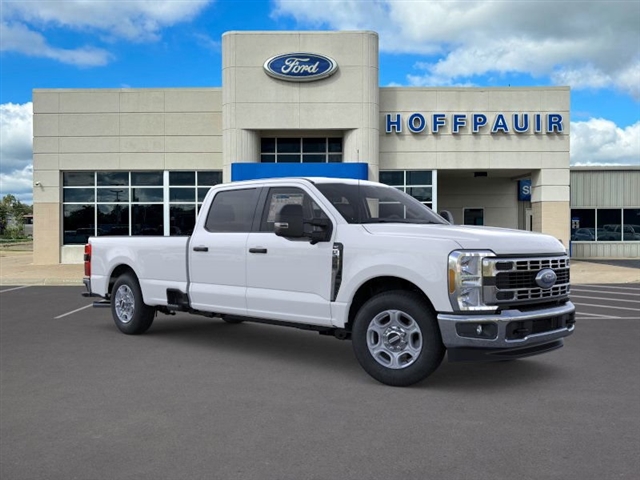 2026 Ford F-350 Super Duty XLT:59570