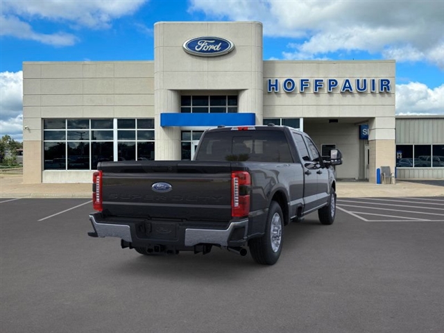 2026 Ford F-250 Super Duty XLT:57870