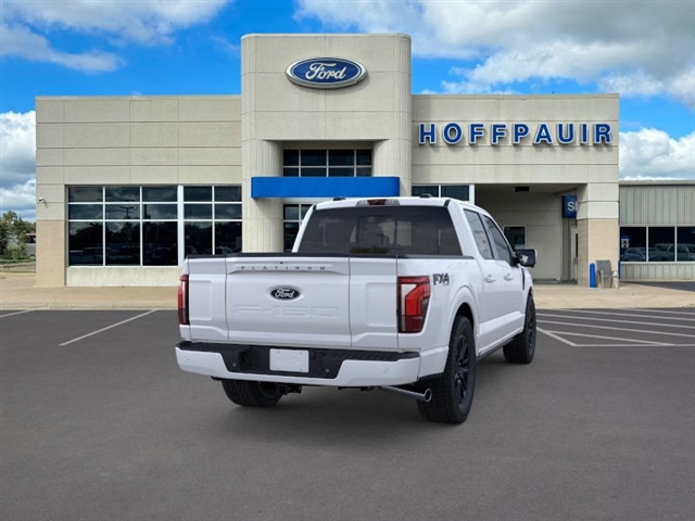 2025 Ford F-150 Platinum:59400