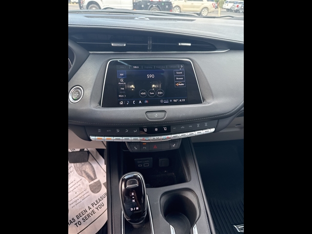 2022 Cadillac XT4 Luxury:90051