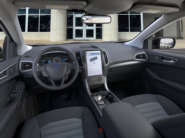 2024 Ford Edge SE:52410